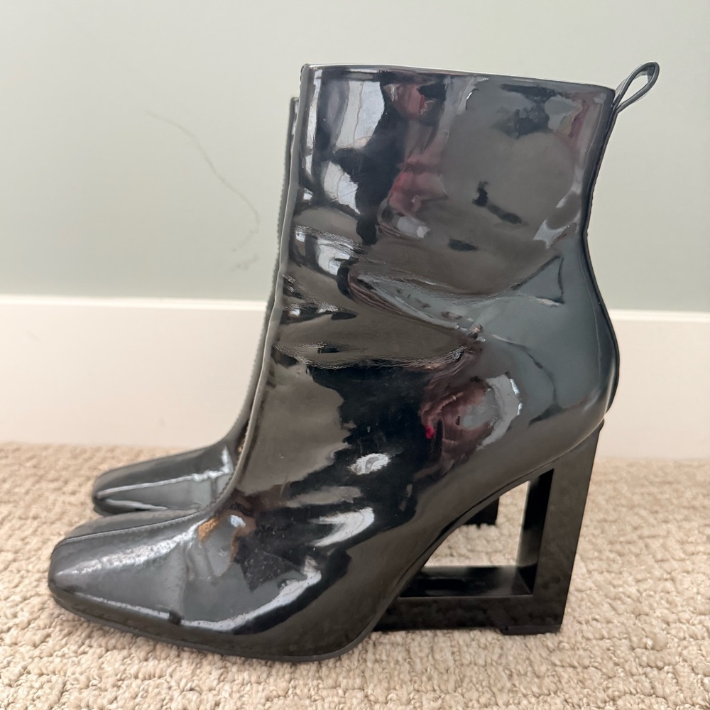 River Island Patent Ankle Boots Black Architectural Block Heel Booties Size 8 - Picture 2 of 7
